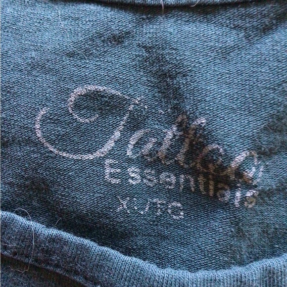 🌻 3 for $15. Tattoo Essentials tank top. Size X-Large. - Picture 2 of 4